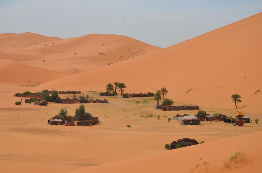 Hotel Chez Tonton Merzouga Exterior foto